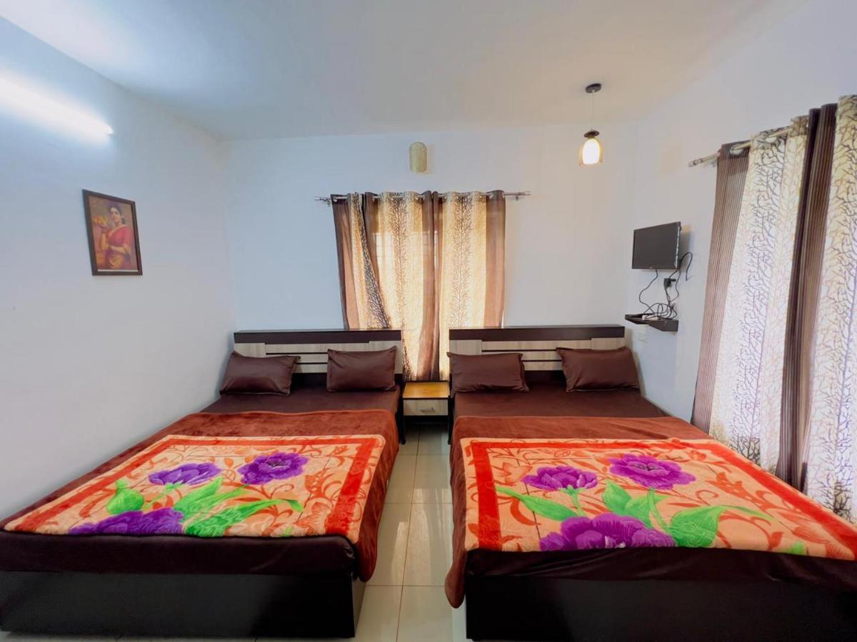 Sky Blue Resort Ooty Buitenkant foto